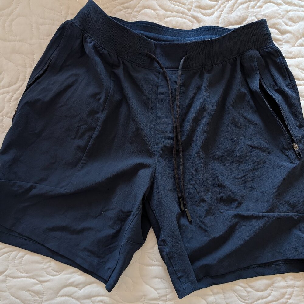 Lululemon Men's T.H.E. Linerless Short 7", Navy Blue, Size Small